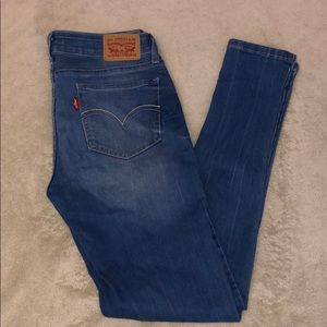 Levi’s 535 Super Skinny Jeans medium wash